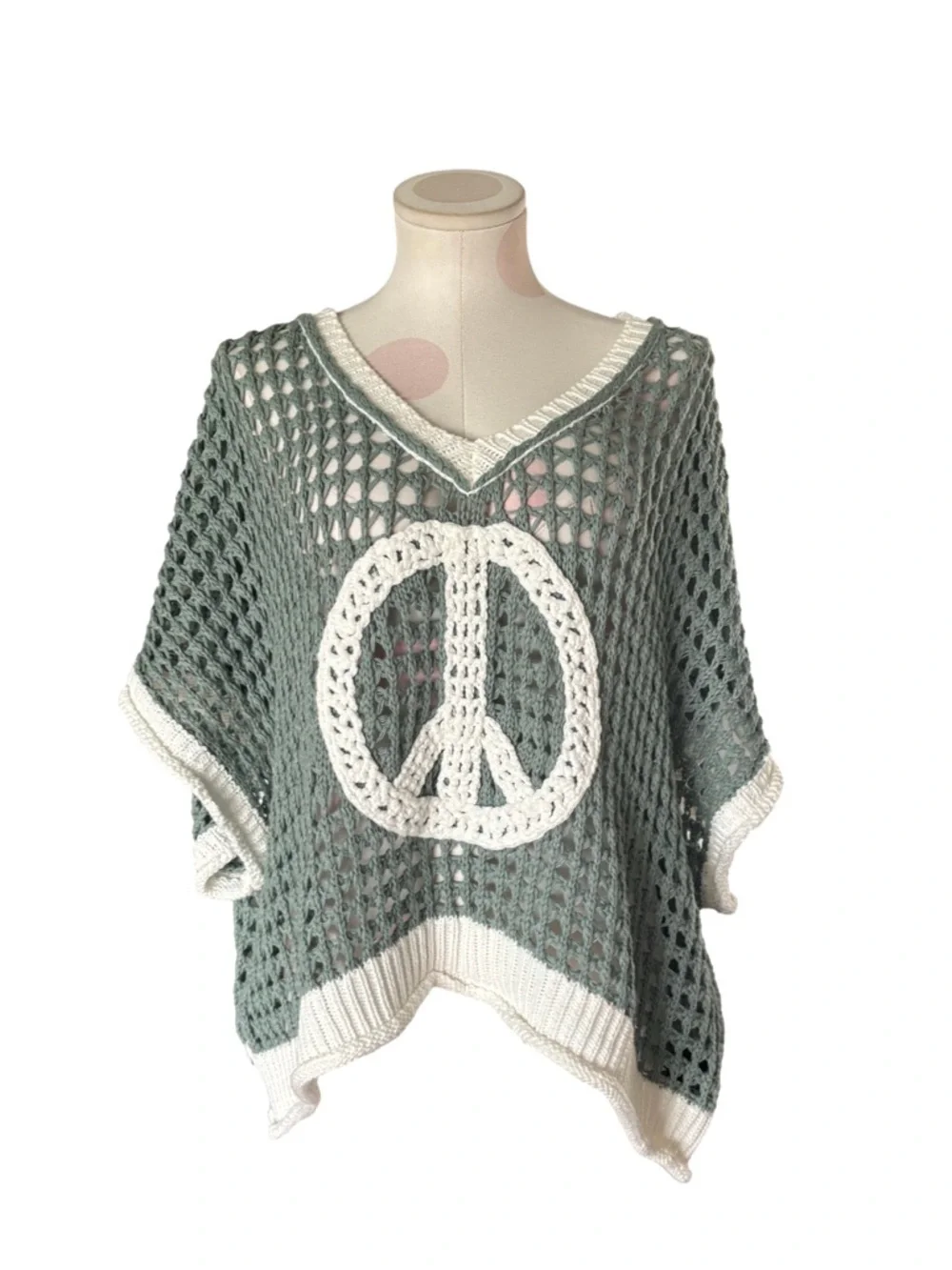 Open Crochet Oversized Peace Sign Sweater - POL - Picture 4 of 10